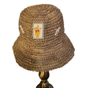 Disney Winnie the Pooh Patch Straw Sun Bucket Hat Woven Dragonfly Detail Accent